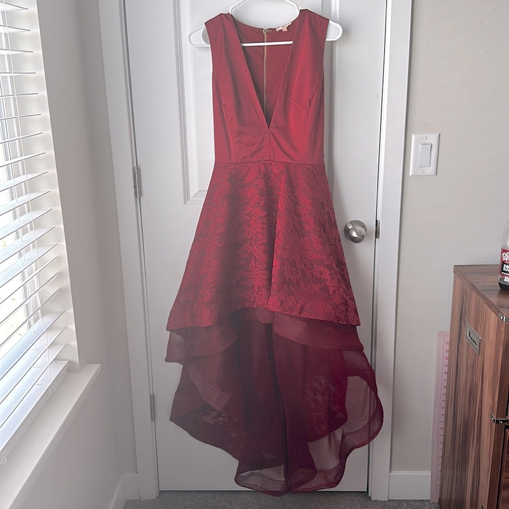 LUXXEL Sleeveless Deep V Neck Formal Gown 💃